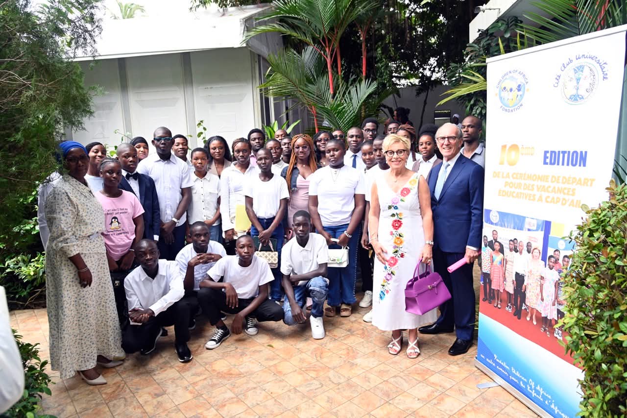 La Fondation Children of Africa offre un séjour d&rsquo;immersion à 14 super-lauréats ivoiriens.
